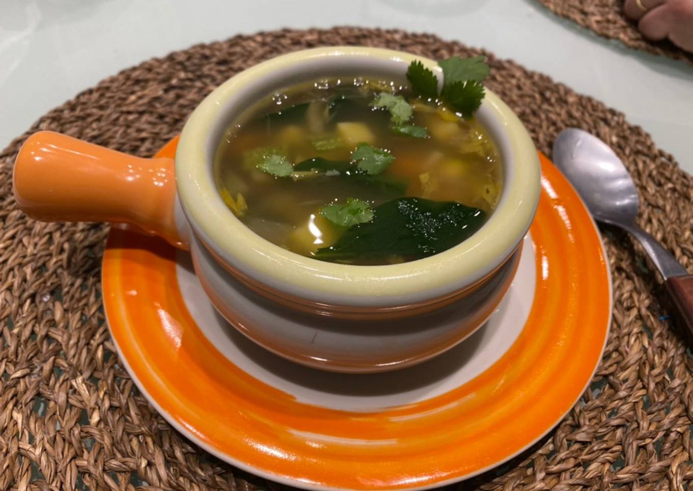 Sopa de verduras con camote