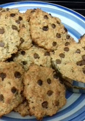 Una foto de Galletas de avena y chips de chocolate