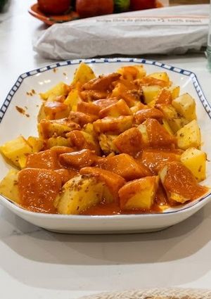 Una foto de Salsa brava (de mi tierra)
