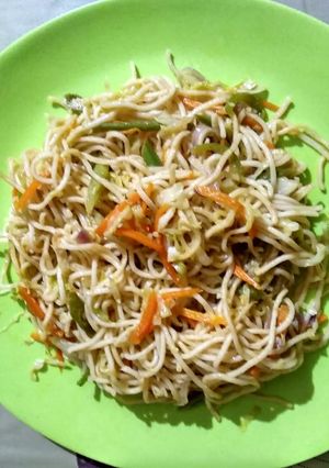 A picture of Vegetable noodles.