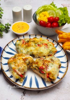 Foto resep Baked Chicken with Mushrooms, Spinach & Red Bell Pepper