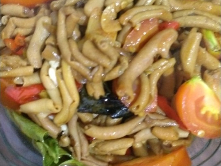 Bagaimana Menyiapkan Oseng oseng Usus Ayam yang Bikin Ngiler