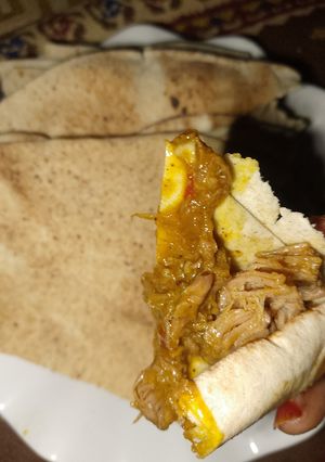 صورة لوصفة حمسة لحم مفحس مع خبز😋