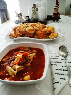 Gulyásleves recept fotója