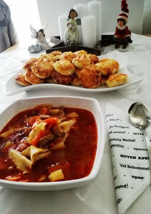 Gulyásleves recept fotója