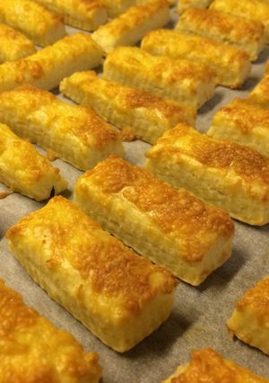 Villámgyors sajtos rúd recept fotója
