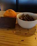 Cáscaras de naranja bañadas en chocolate
