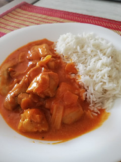 Una foto de Pollo al curry