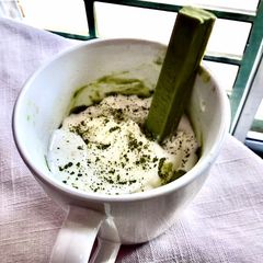 A picture of Matcha mug cake! 🍵 🌿🌱.