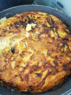 Una foto de Tortilla española con papas fritas
