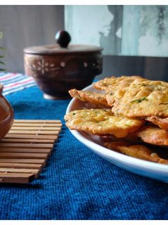 મેથી પૂરી (Methi Poori Recipe in Gujarati) રેસીપી મુખ્ય ફોટો