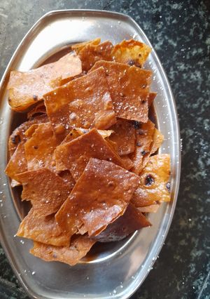 ક્રિસ્પી ક્ચી બાઇટ રેસીપી મુખ્ય ફોટો