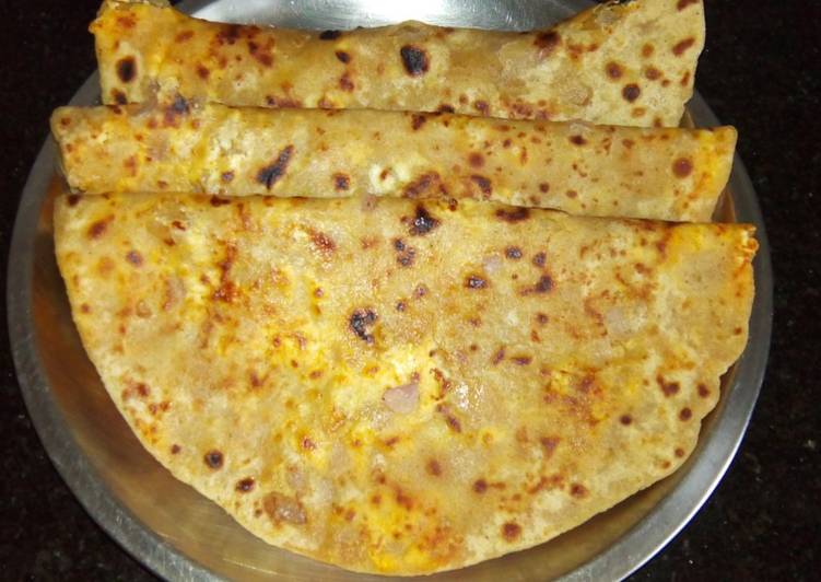 How to Prepare Perfect Paneer paratha
