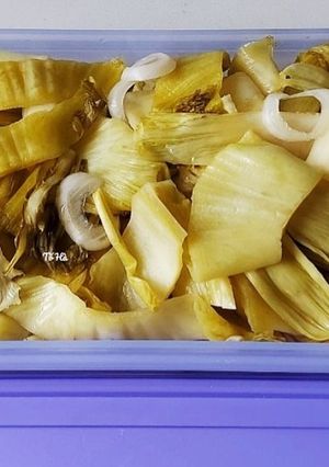 Hình của món DƯA CẢI muối chua.