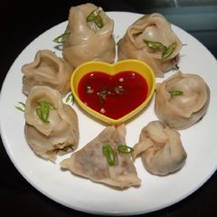 Momos A picture of Momos.