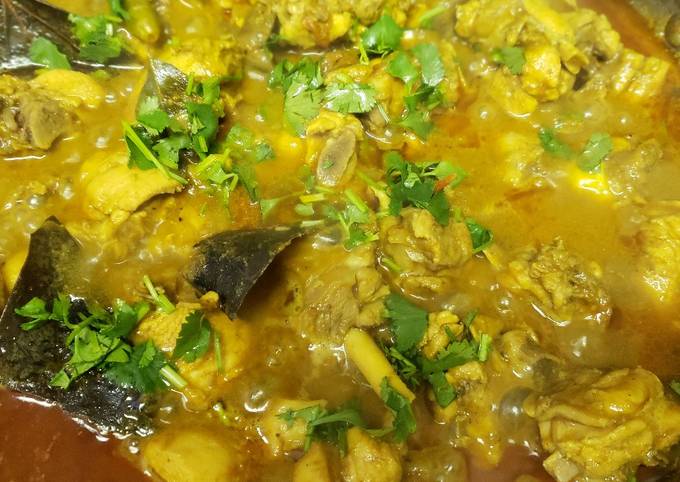 Step-by-Step Guide to Prepare Speedy Spicy Chicken curry