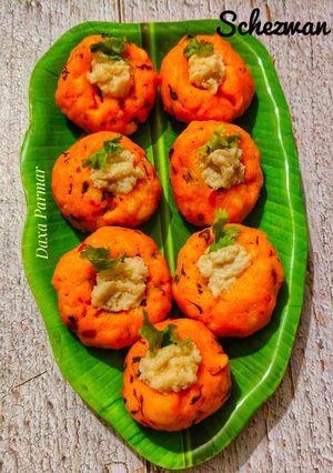 शेजवान उपमा बाईट्स - फ्यूजन मॉर्निंग ब्रेकफास्ट रेसिपी मुख्य फोटो