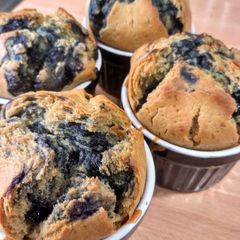 A picture of Easy Peasy Muffins.