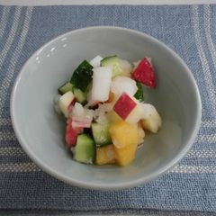 Snow “Namasu” with Crab-Flavored Seafood, Vegetables and Fruits A picture of Snow “Namasu” with Crab-Flavored Seafood, Vegetables and Fruits.