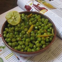 A picture of UP Style Chaunki Huee Hari Matar.