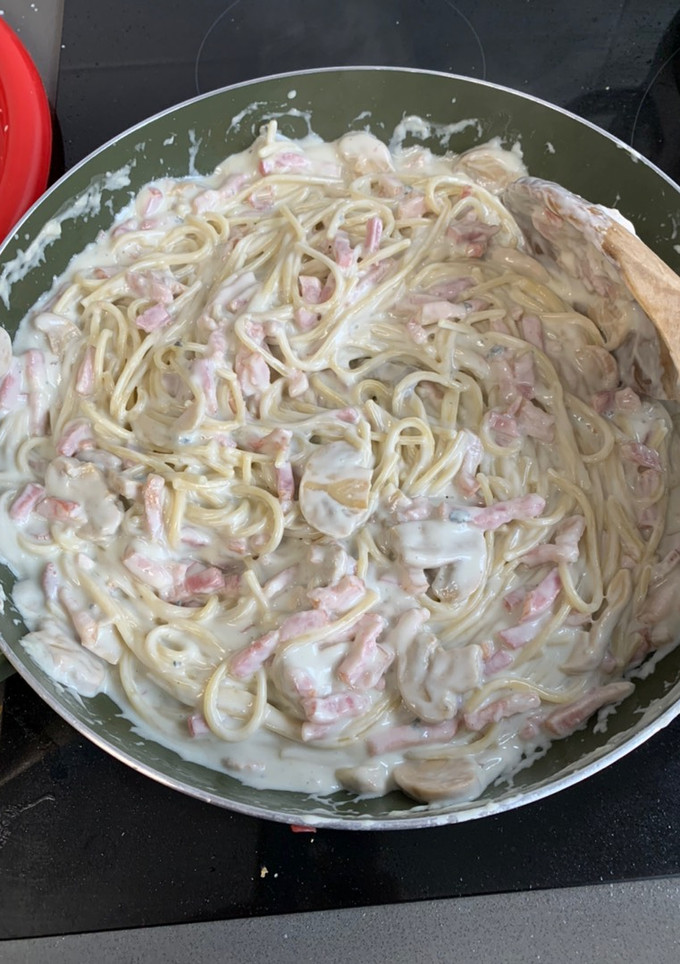 Una foto de Espaguetis con Salsa cabrales