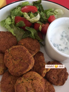 Una foto de Falafel de garbanzos Vegan al horno