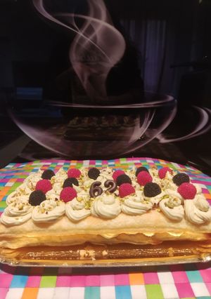 Foto di Dolce sfoglia alla crema di pistacchio