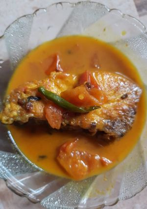 আদা বাটা দিয়ে মাছের হালকা ঝোল (ada bata diye macher halka jhol recipe in Bengali) রেসিপির প্রধান ছবি