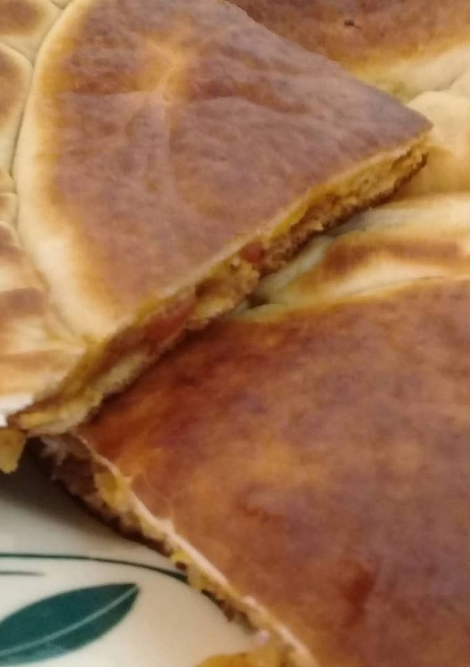 صورة لوصفة فطيرة محشية في المقلة ساهلة واقتصادية 😍😍😍