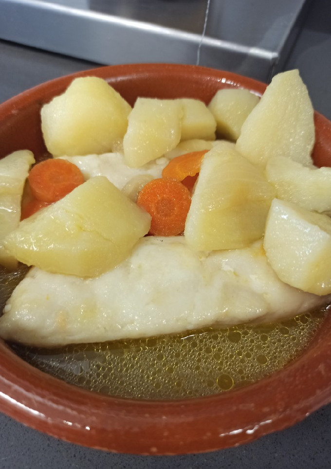 Una foto de Pescado hervido (pescado del enfermo)