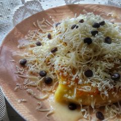 A picture of Pisang Keju / Banana and Cheese.
