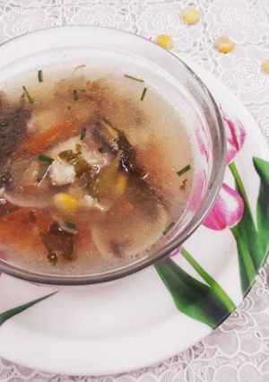 A picture of Chicken haam chhoy soup.