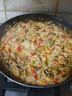 Una foto de Arroz rápido con mejillones