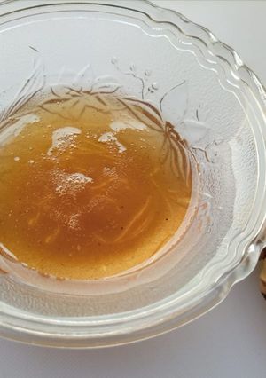 A picture of Ginger Syrup.