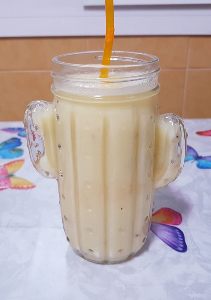 Una foto de Batido multifrutas 😋😋😋😋