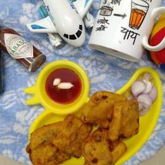 Spicy Bread Pakoda A picture of Spicy Bread Pakoda.