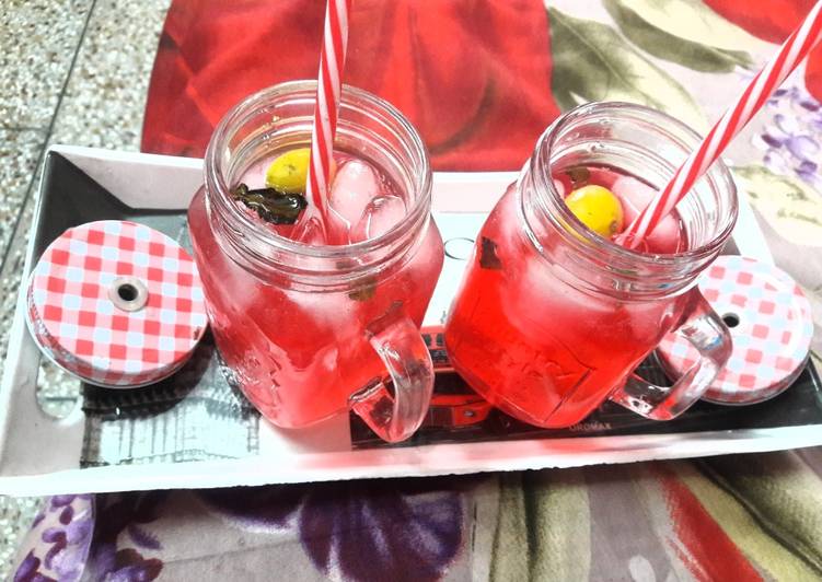 Steps to Prepare Perfect Pink Mojito