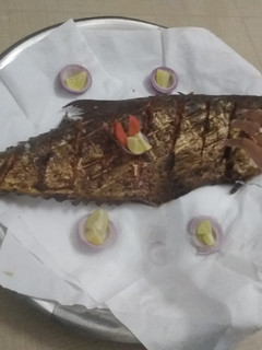 சுட்ட மீன்(Sutta meen recipe in tamil) செய்முறை முக்கிய புகைப்படம்