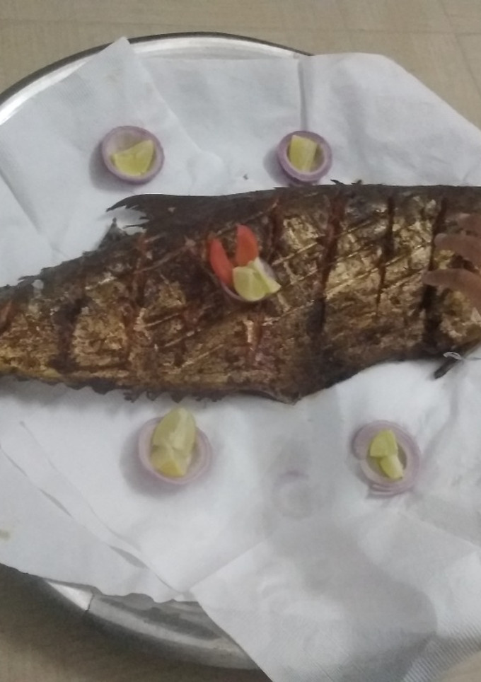 சுட்ட மீன்(Sutta meen recipe in tamil) செய்முறை முக்கிய புகைப்படம்