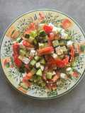 Salade aux tomates, concombre et feta