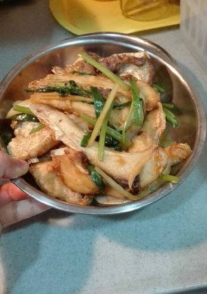 Foto resep Ikan tumis seledri (yui lam)