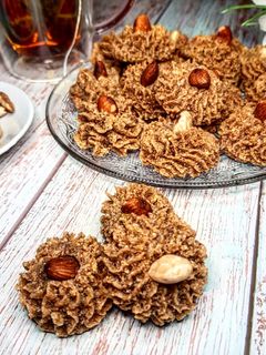 Une photo de Petits fours (biscuits aux amandes)
