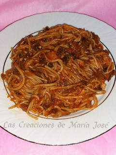 Una foto de Espaguetis con berenjenas