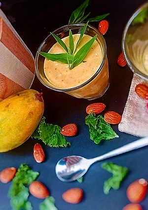 A picture of Healthy Mango smoothie.
