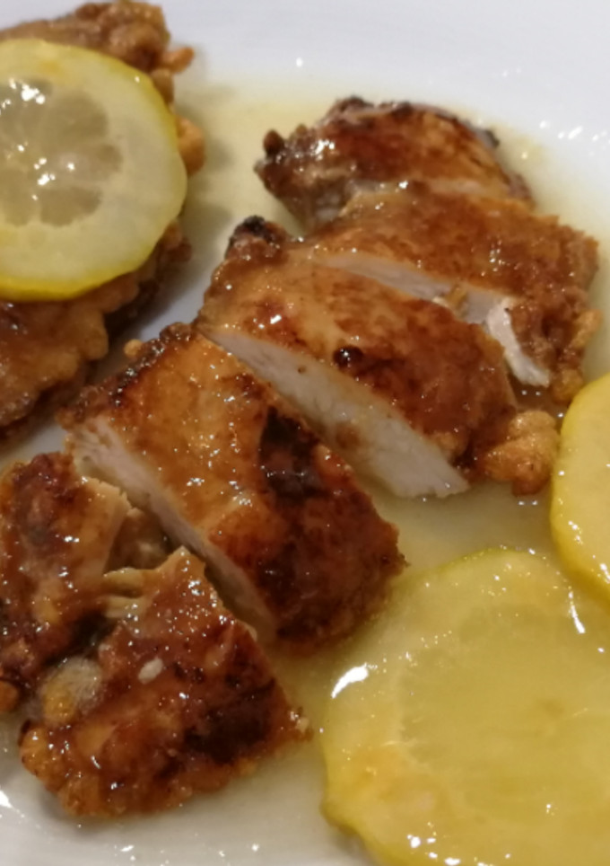 Una foto de Pollo al limón estilo chino