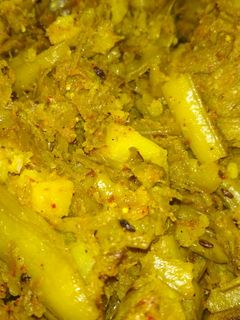 A picture of Gvar pod potato.