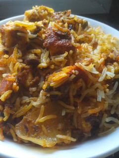 पनीर दम बिरयानी (Paneer Dum Biryani recipe in Hindi) रेसिपी मुख्य फोटो