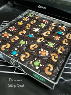 Foto resep Brownies Shiny Crust