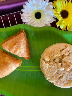 சீரகசம்பா வெண்பொங்கல் கோதுமை சமோசா செய்முறை முக்கிய புகைப்படம்