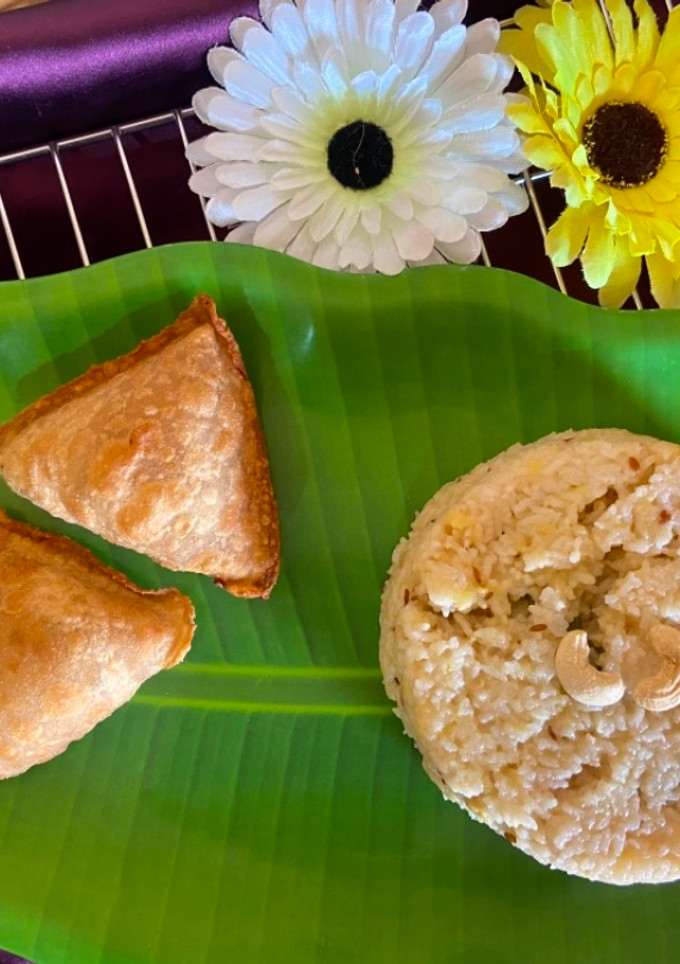 சீரகசம்பா வெண்பொங்கல் கோதுமை சமோசா செய்முறை முக்கிய புகைப்படம்